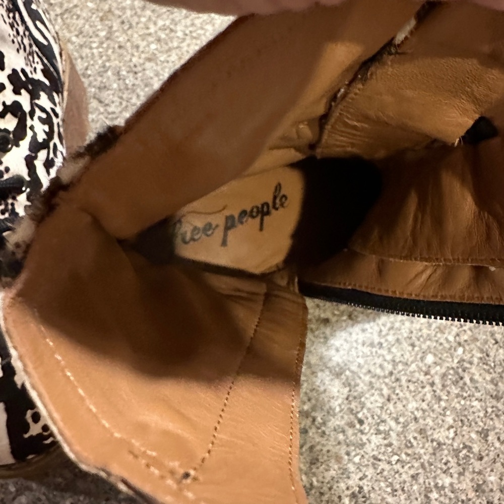 Free People Combat Boot Taos Print Cow Hair Lace Up Lug Brown Black Tan … - Picture 6 of 7